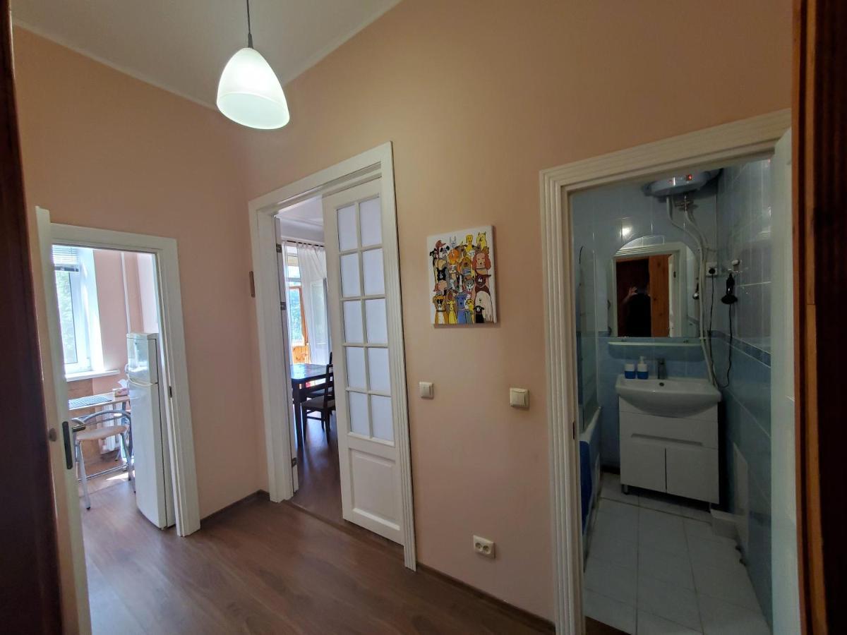 Kyiv Top Location 60M2 Apt In Old City Fast Wifi Selfchekin Exterior foto